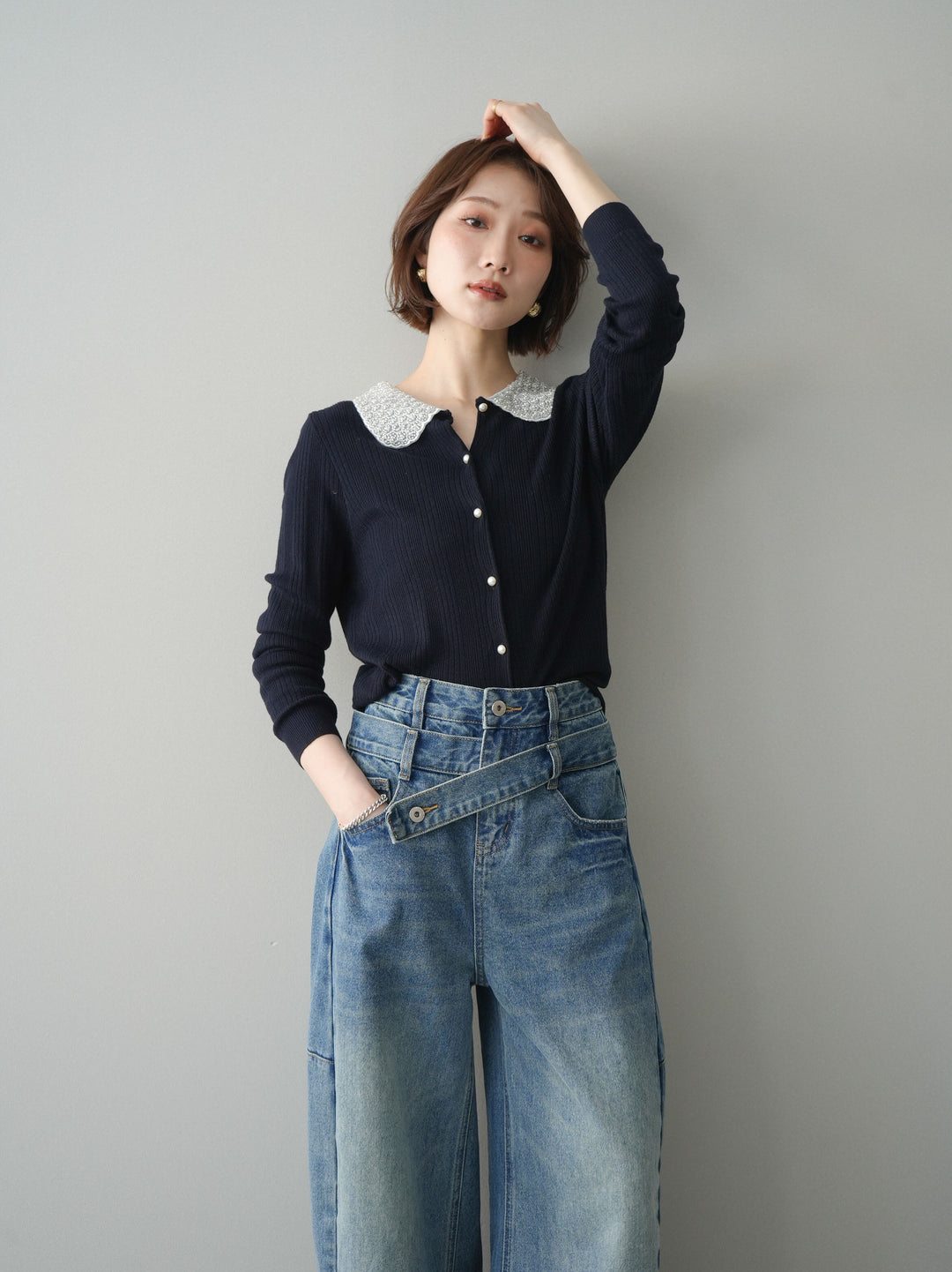 [SET]ビジュー襟パールボタンニットカーディガン+アシメデザインワイドデニムパンツ(2set)
