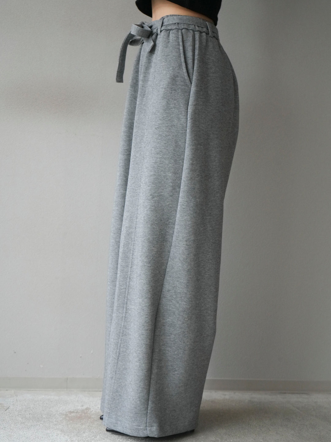 [予約]ベルト付スウェットワイドパンツ/gray