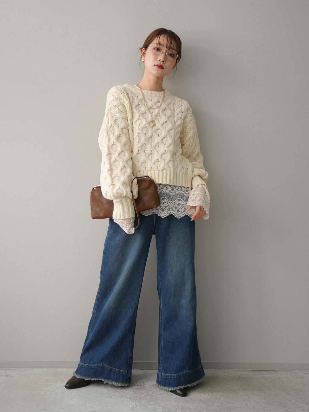 [SET]バルキーケーブルクロップドニットプルオーバー+チュールレーストップス+裏起毛裾フリンジワイドデニムパンツ(3set)
