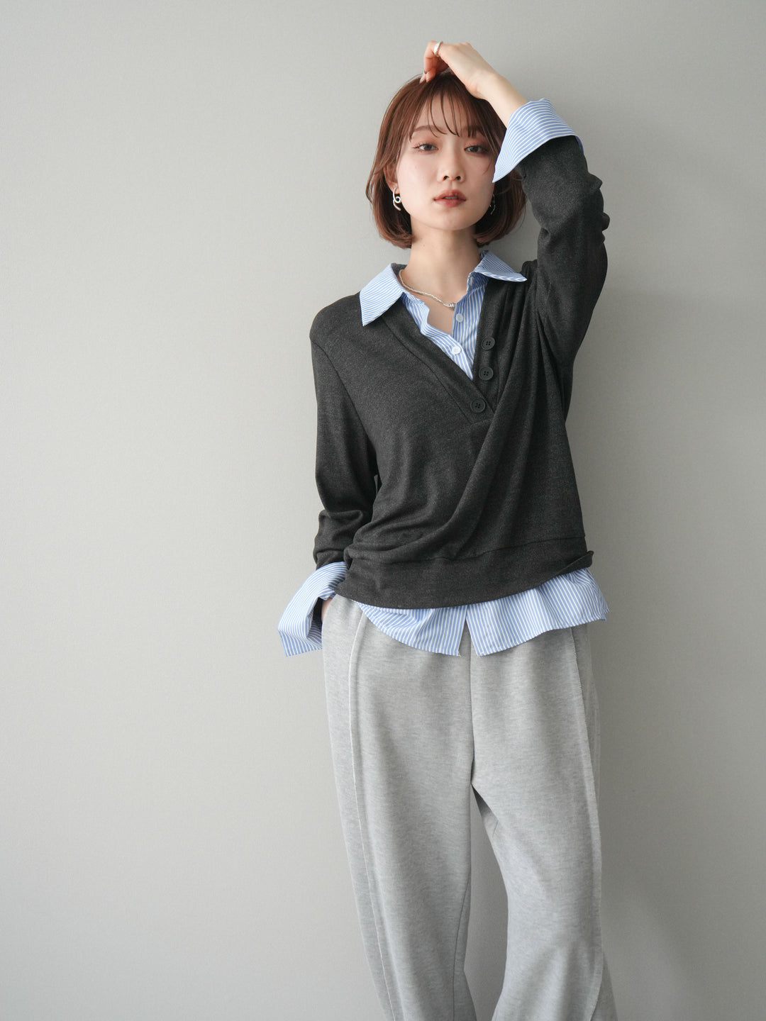 [予約]シャツレイヤードデザインカットプルオーバー/charcoal