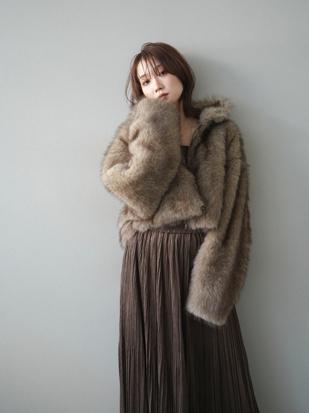 [予約]フェイクファーショートZIPジャケット/brownmix