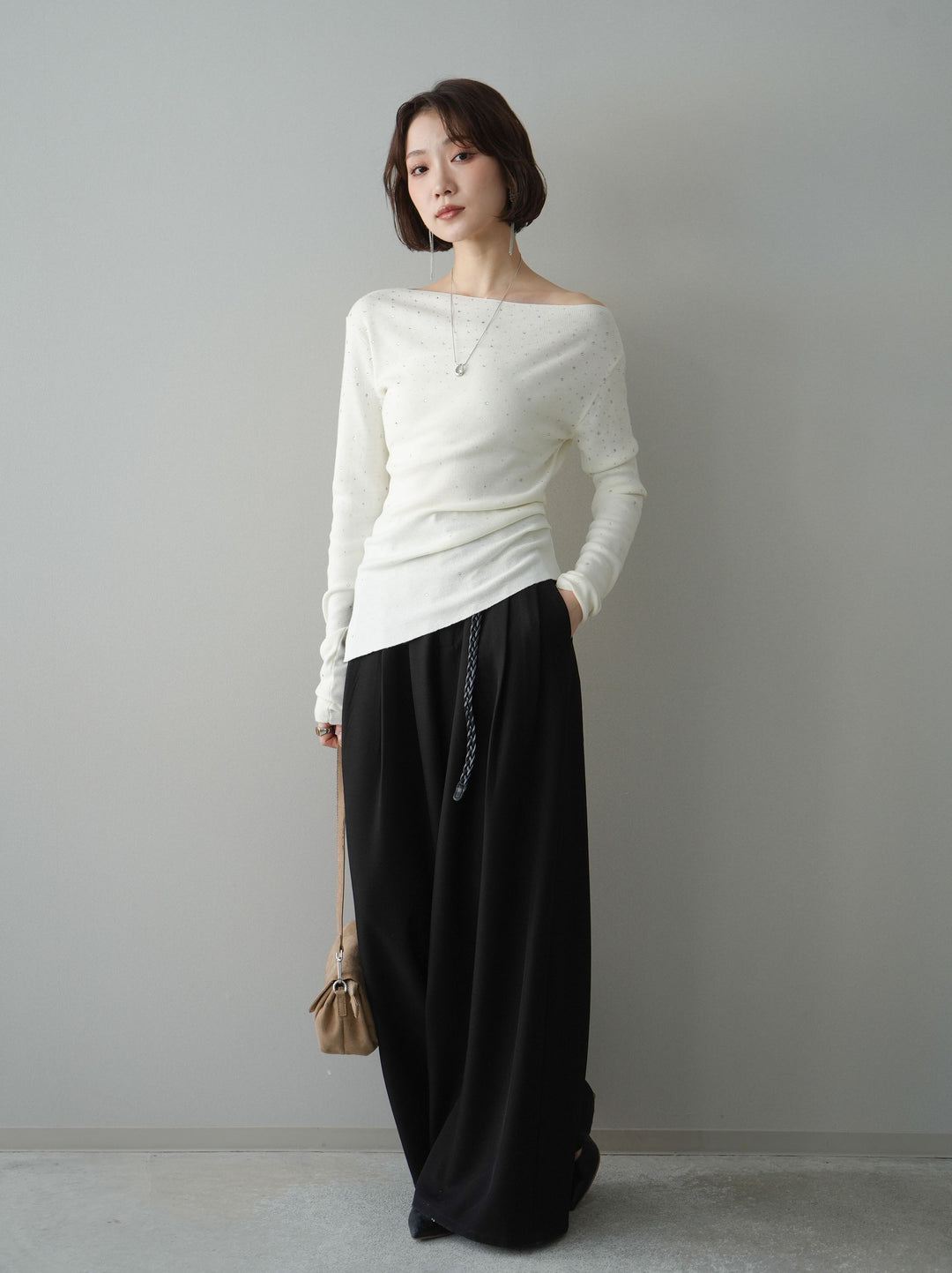 [予約]編み込みベルト付タックワイドパンツ/black