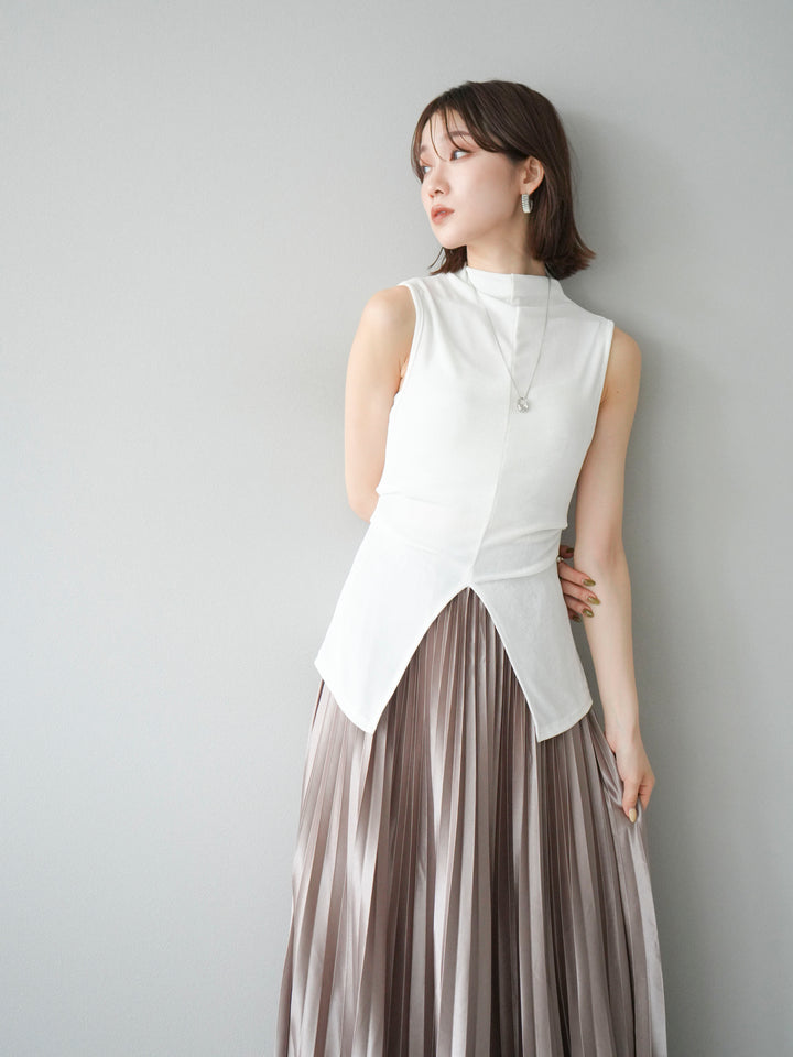 [予約]フロントスリットレーヨンニットトップス/ホワイト