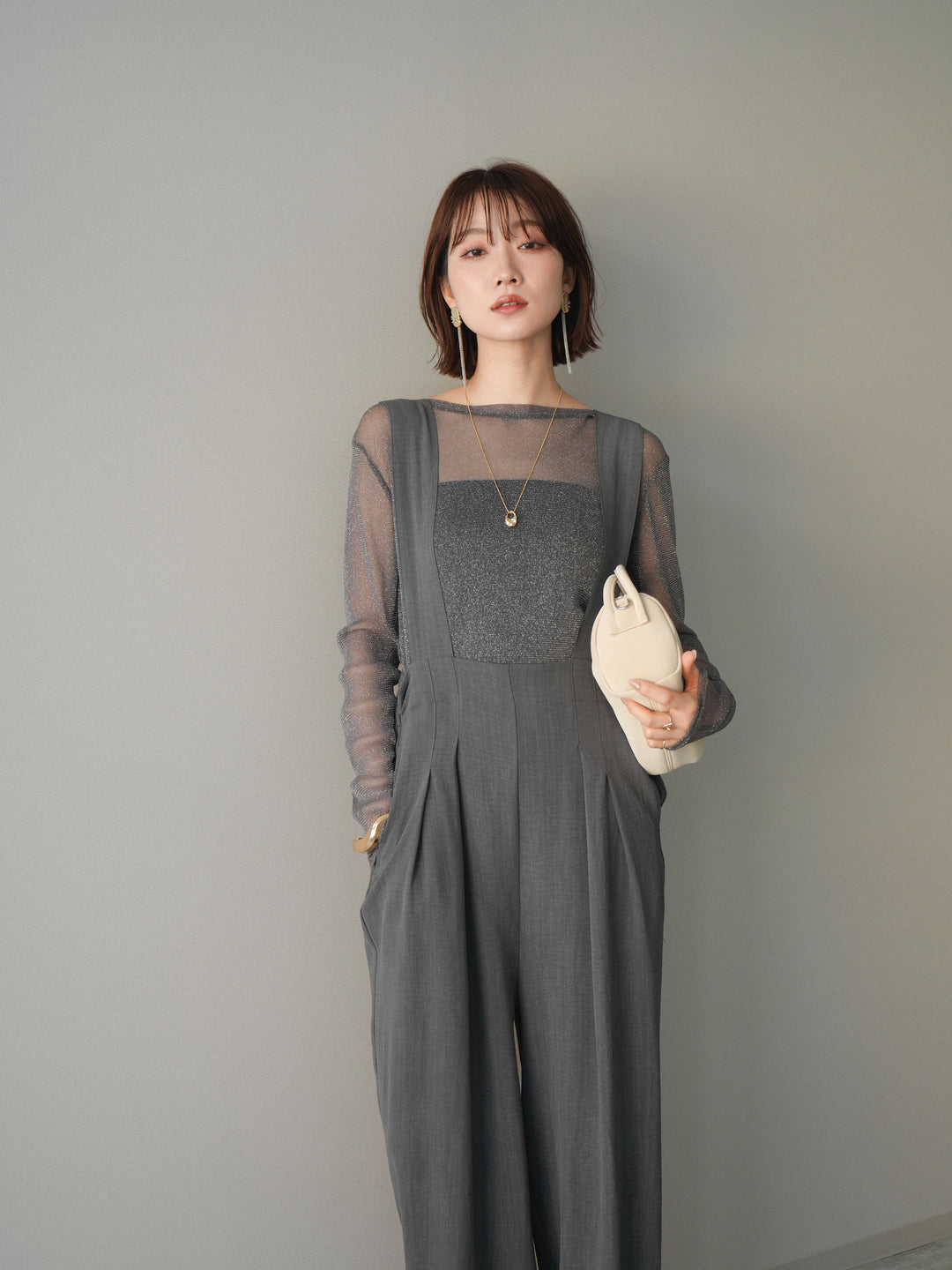 [予約]シボ加工ハイウエストタックサロペット/charcoal