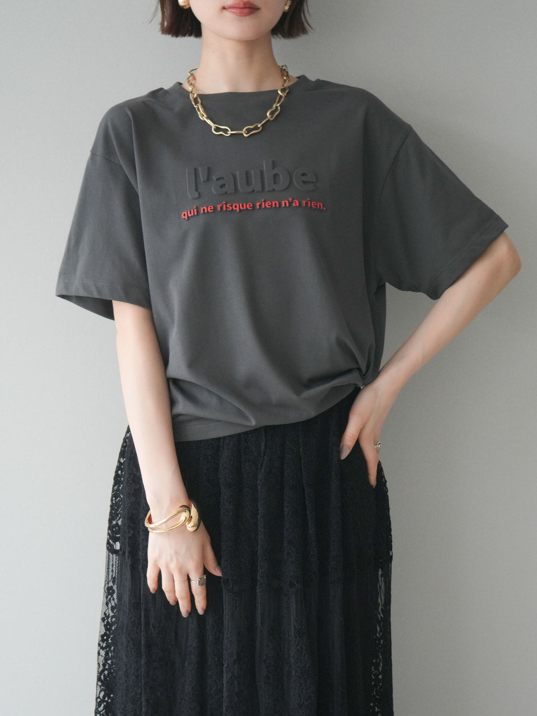 [SET]エンボスロゴTEE+裏プリーツ総レースロングスカート(2set)