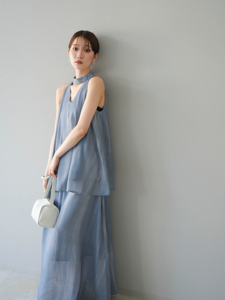 [SET] 細膩花紋V領襯衫＆喇叭裙（2套）