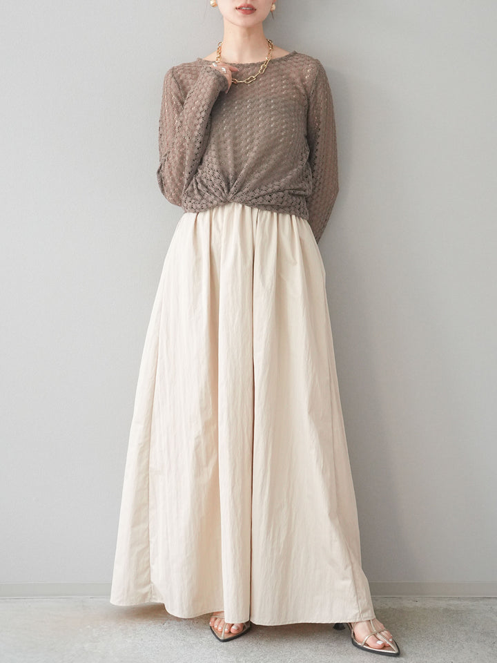 【預購】鏤空上衣/褐色