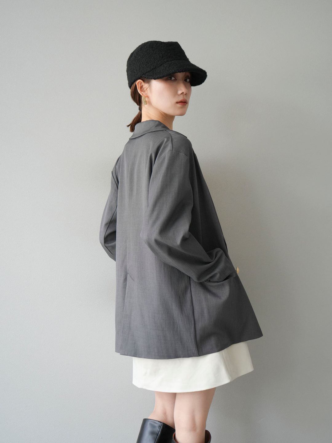 [SET]ゴールドボタンツイルダブルテーラードジャケット+ショルダーポーチ付スウェードミニワンピース(2set)