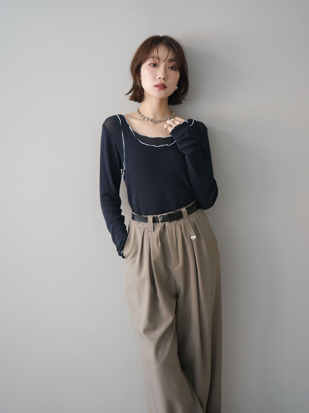 [予約]バイカラーメローアンサンブルシアーニットトップス/navy