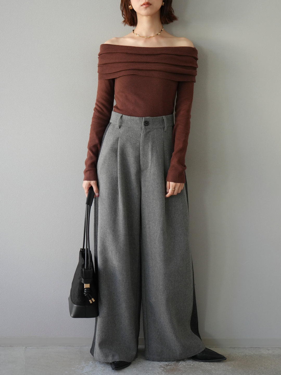 [予約]オフショルニットプルオーバー/ブラウン