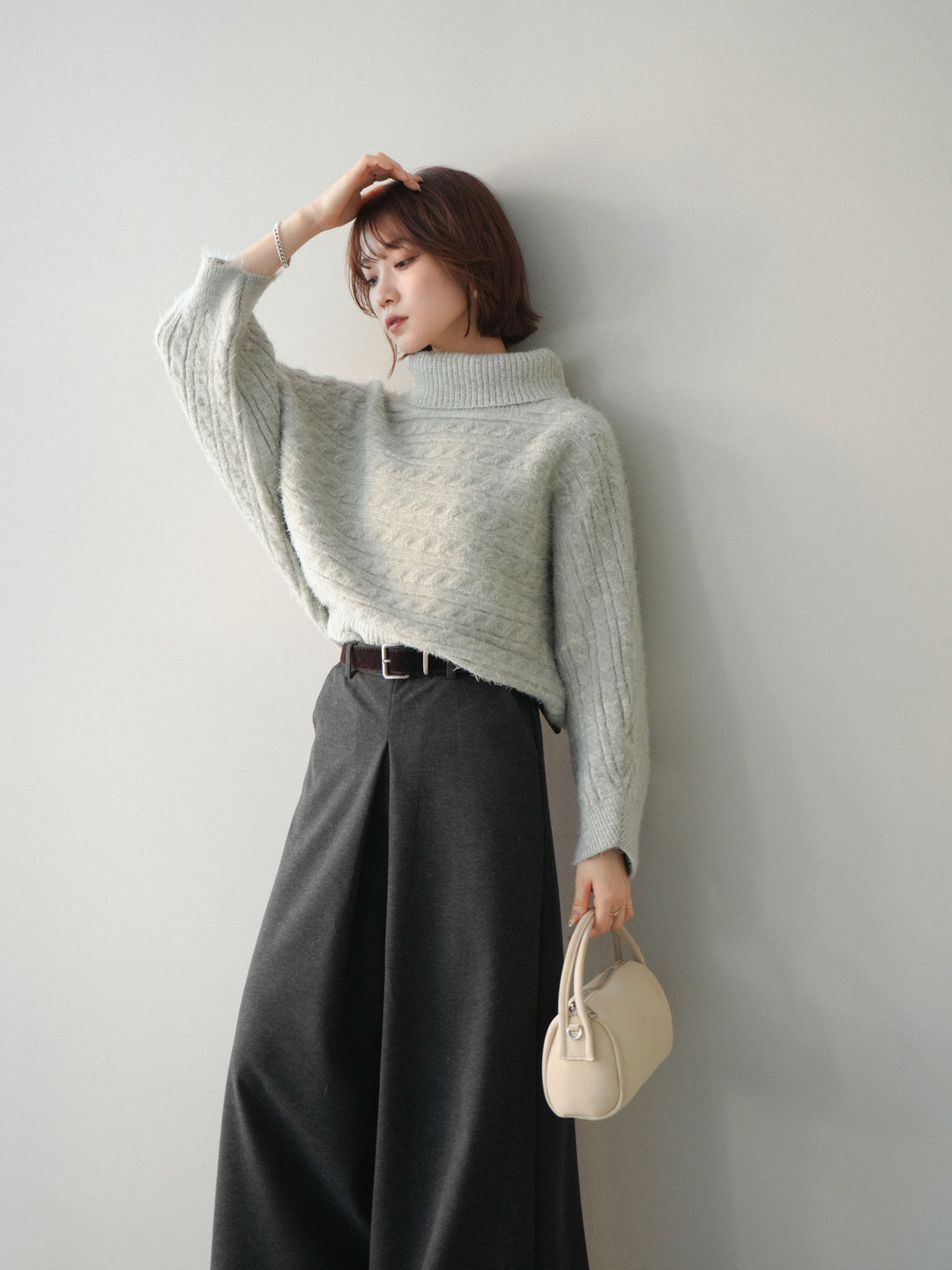 [SET]オフタートルケーブル編みニットプルオーバー+ベルト付きフロントタックワイドパンツ(2set)