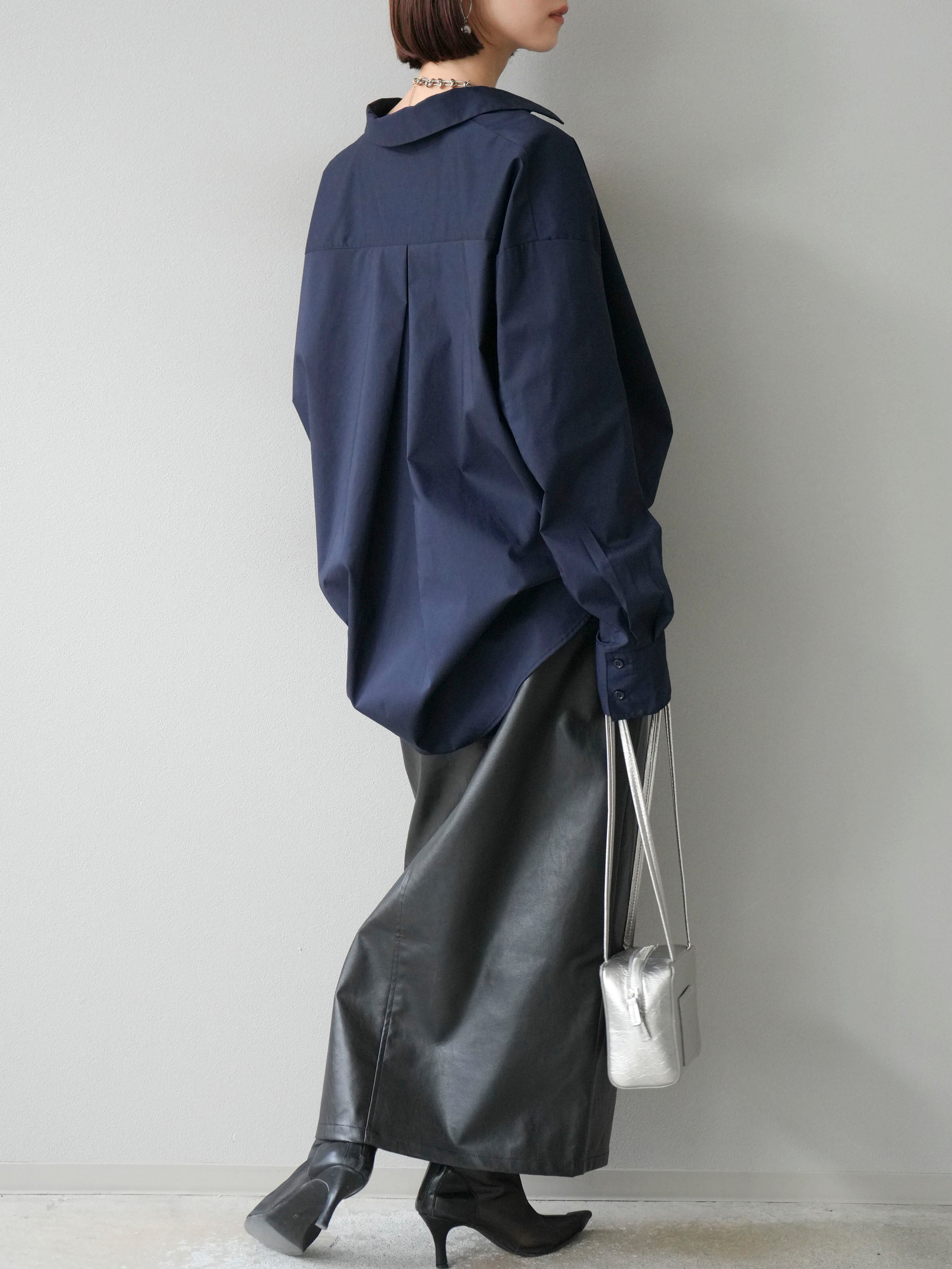 予約]フェイクレザーフロントスリットスカート/ブラック – Lumier