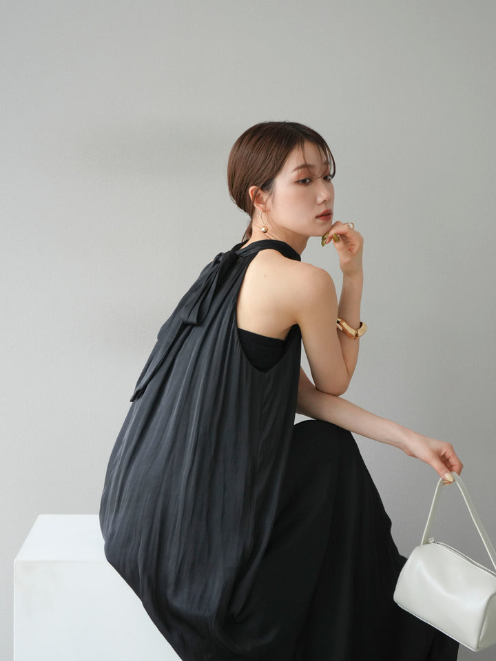 [予約]シャイニーホルターワンピース/ブラック