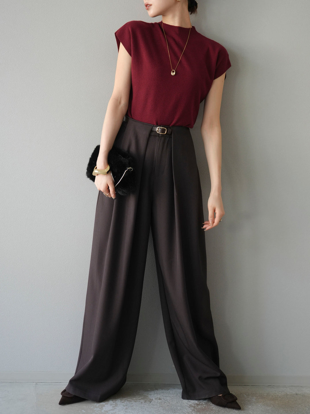 【預購】皮帶環設計寬褲/棕色