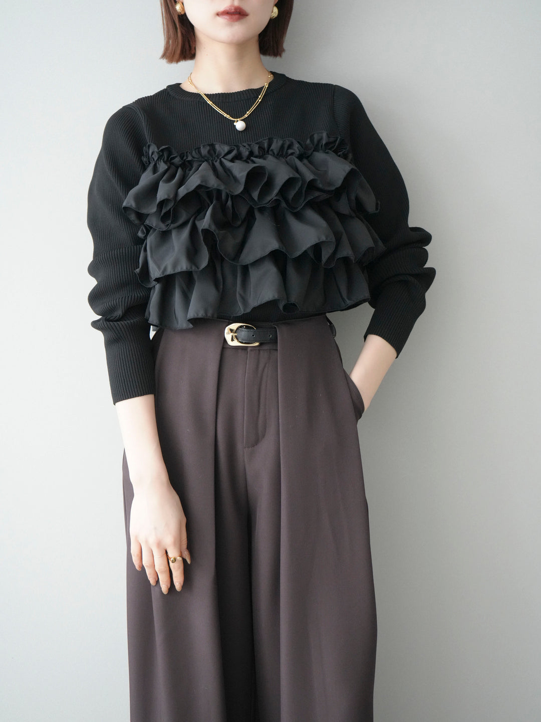 [予約]フリルビスチェドッキングスポンジニットプルオーバー/black