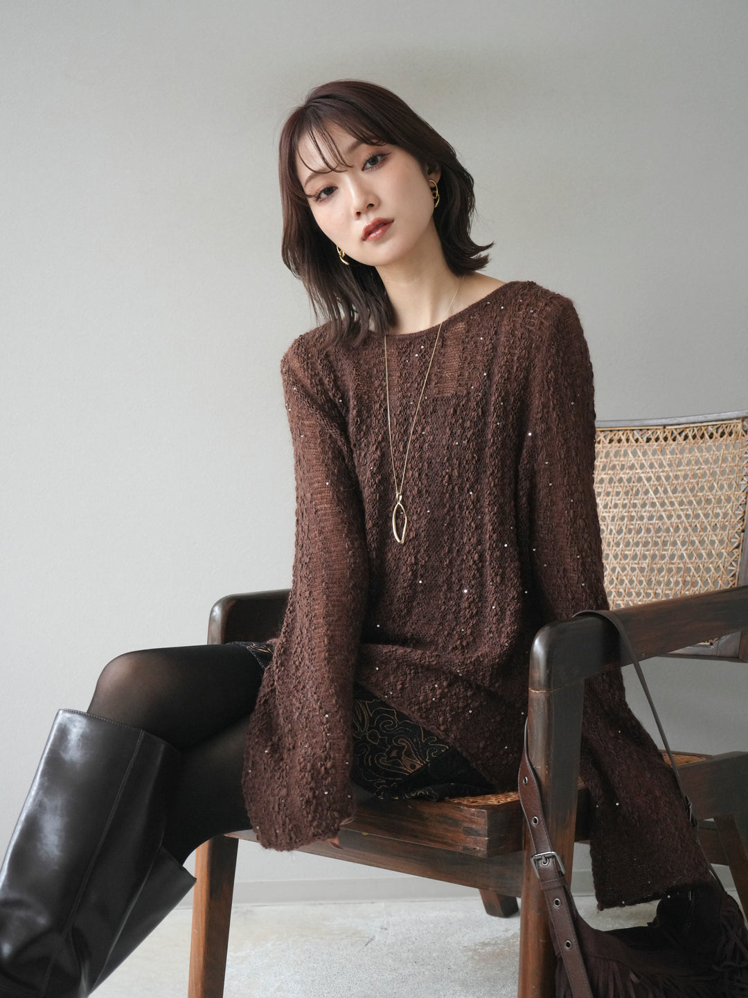 [予約]スパンコール異素材ストライプニットプルオーバー/brown