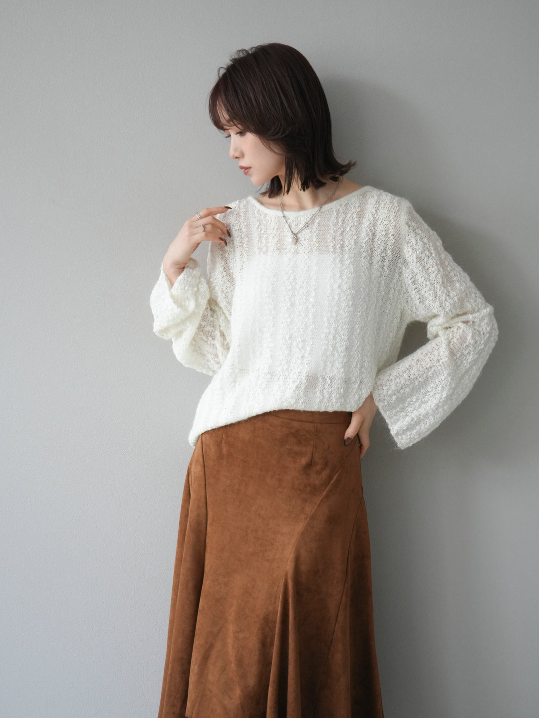 [予約]スパンコール異素材ストライプニットプルオーバー/white