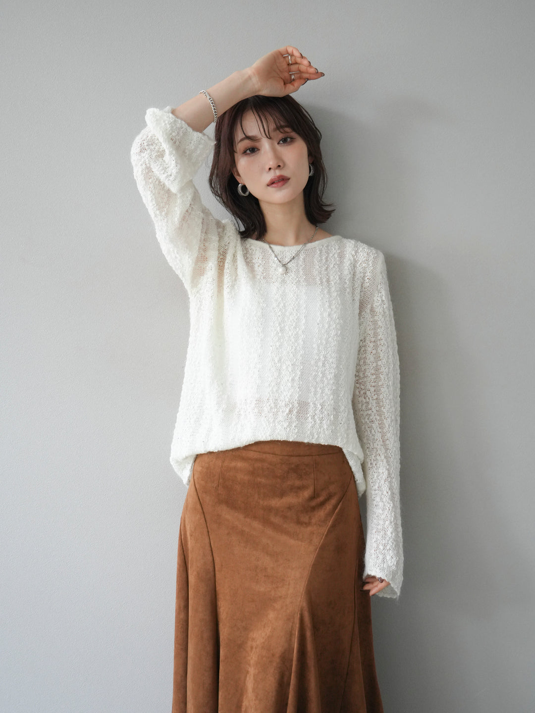 [予約]スパンコール異素材ストライプニットプルオーバー/white