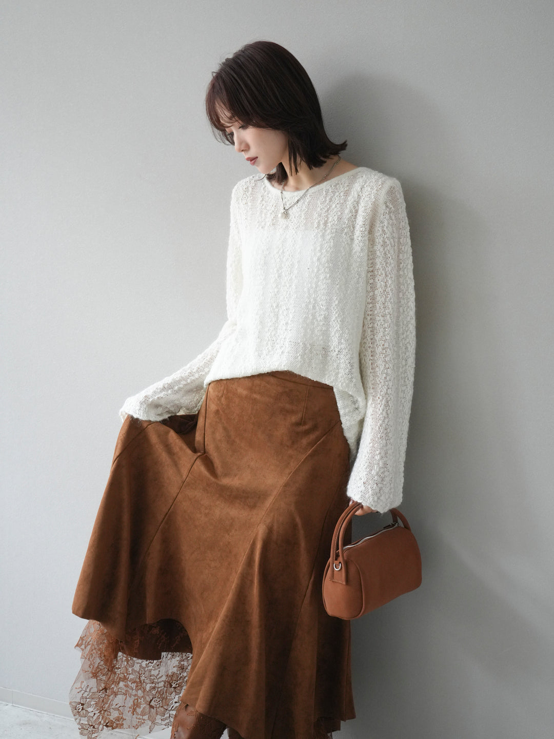 [予約]スパンコール異素材ストライプニットプルオーバー/white