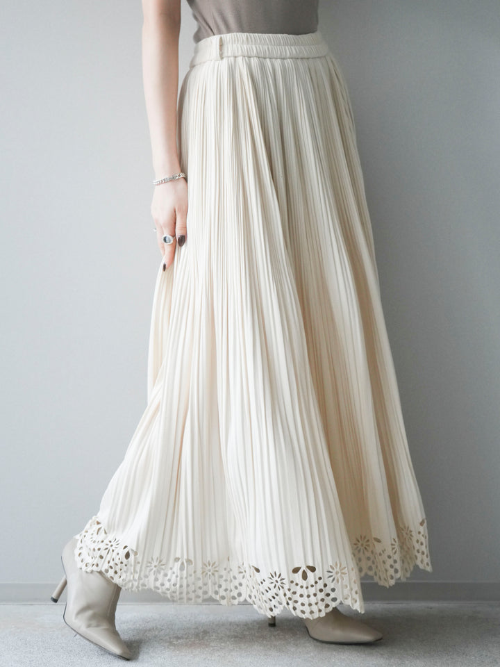 [予約]パンチングデザインスエードプリーツスカート/ivory