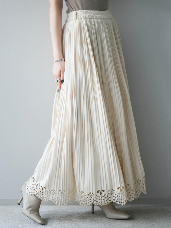 [予約]パンチングデザインスエードプリーツスカート/ivory