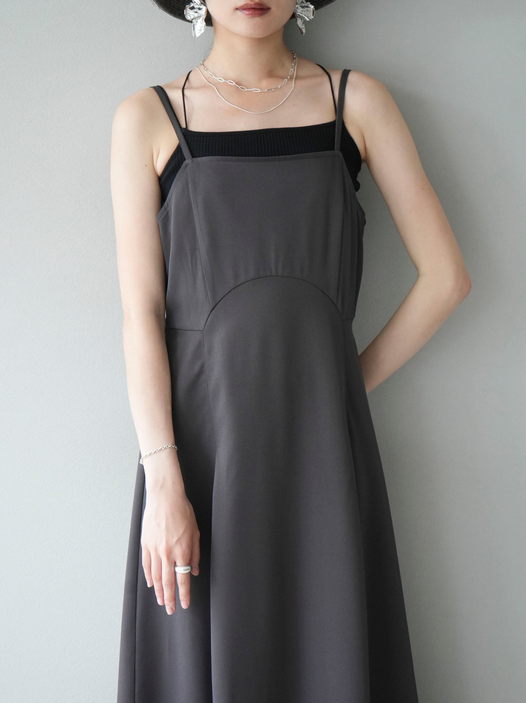 予約]ラウンド切替フレアキャミワンピース/グレー – Lumier