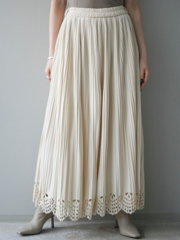 [予約]パンチングデザインスエードプリーツスカート/ivory