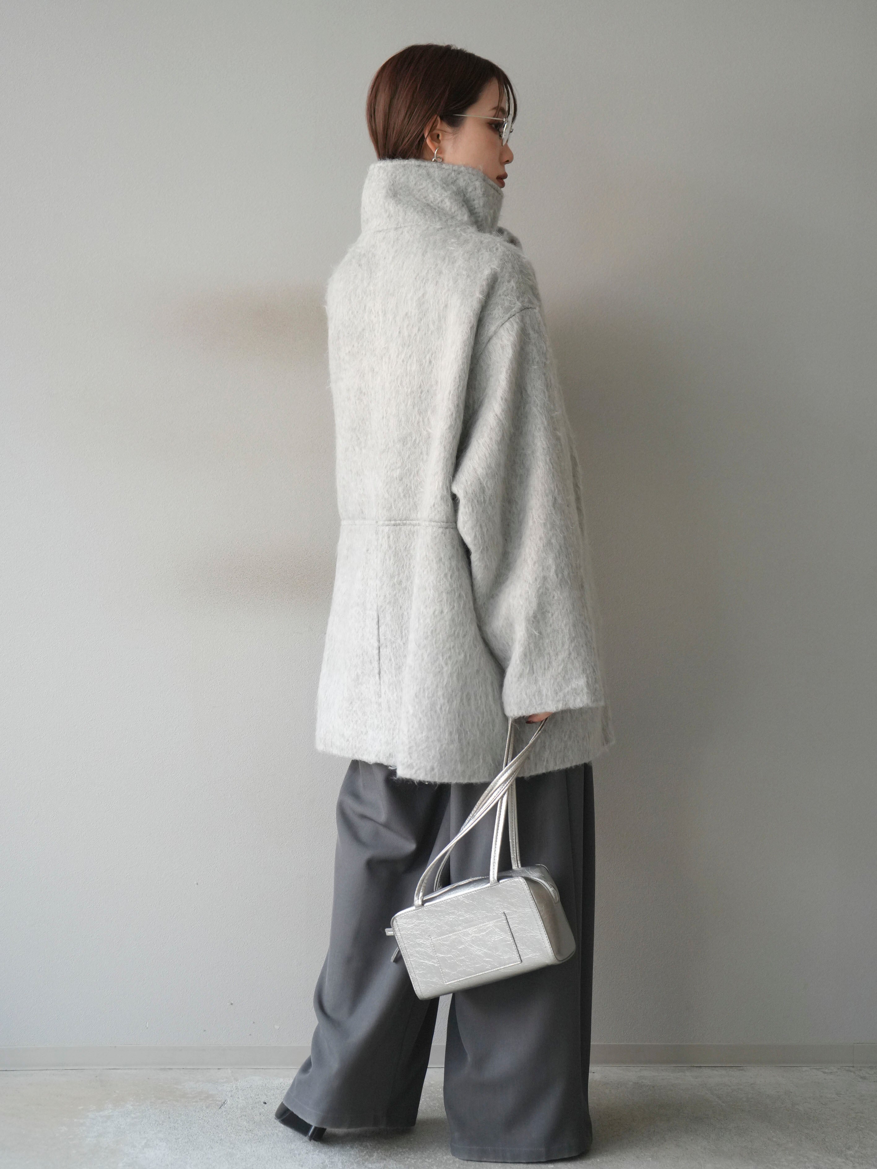 予約]スタンドカラーシャギーコート/mokugray – Lumier