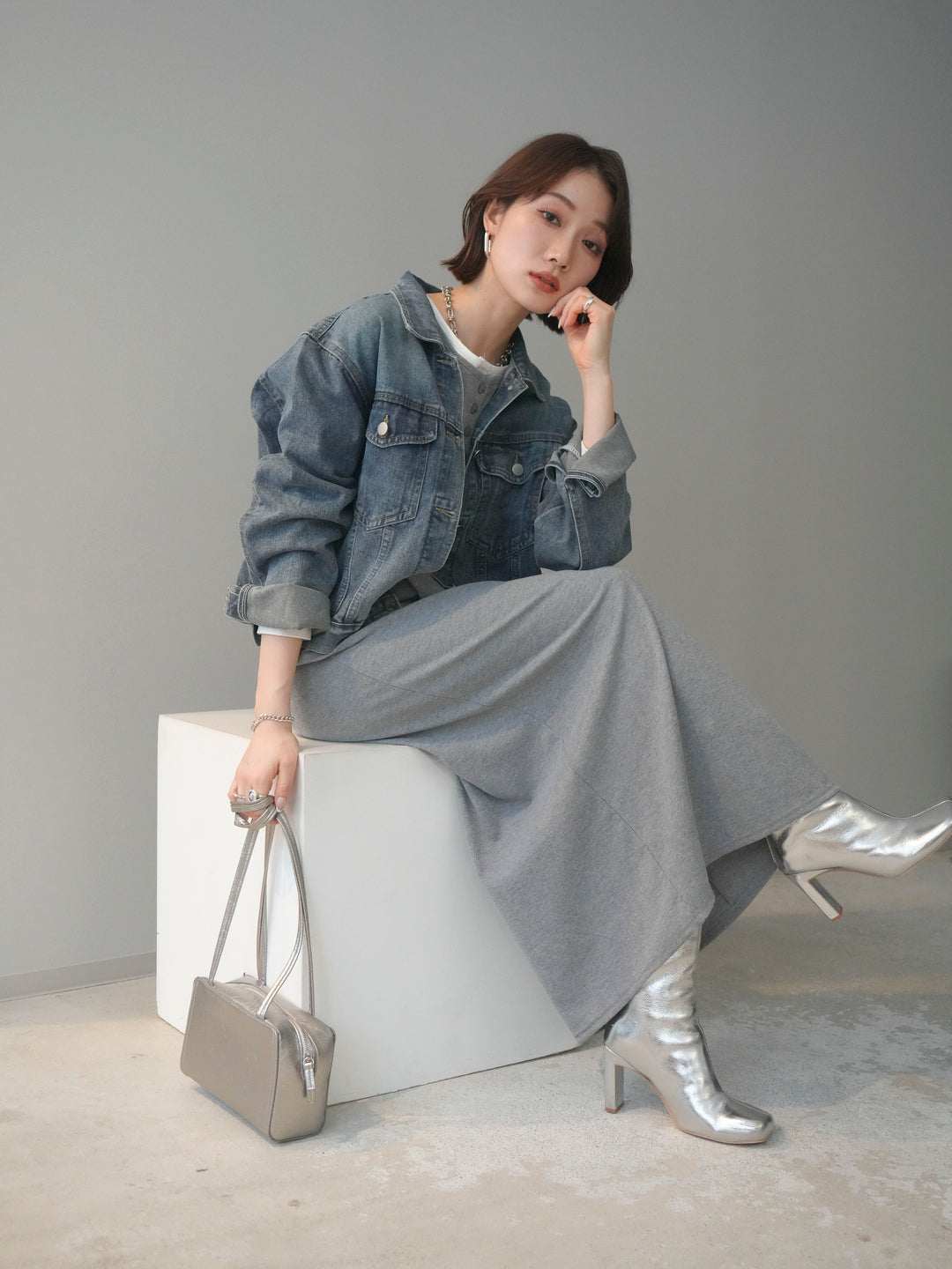 [SET]配色レイヤードヘンリーネックカットリブワンピース+配色ステッチデニムジャケット(2set)