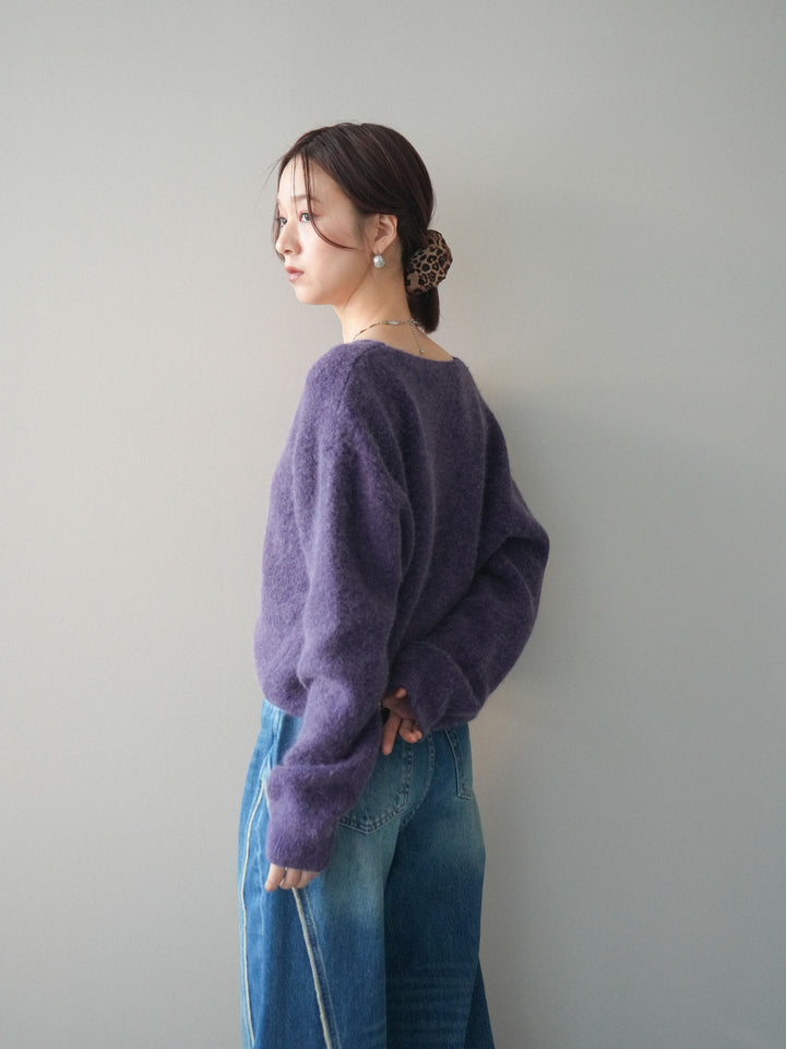 [SET]シュシュ付きアンゴラタッチVネックニットプルオーバー+サイドフリンジワイドデニムパンツ(2set)