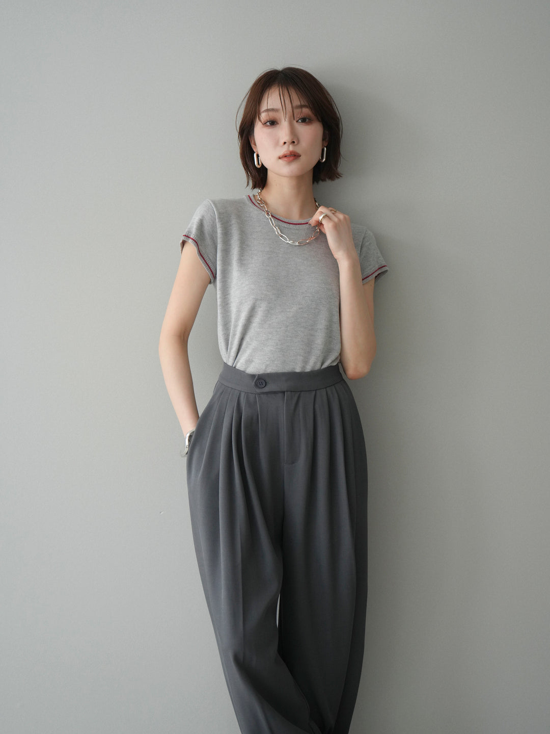 [SET]配色ハーフスリーブニットトップス+メニータックワイドパンツ(2set)