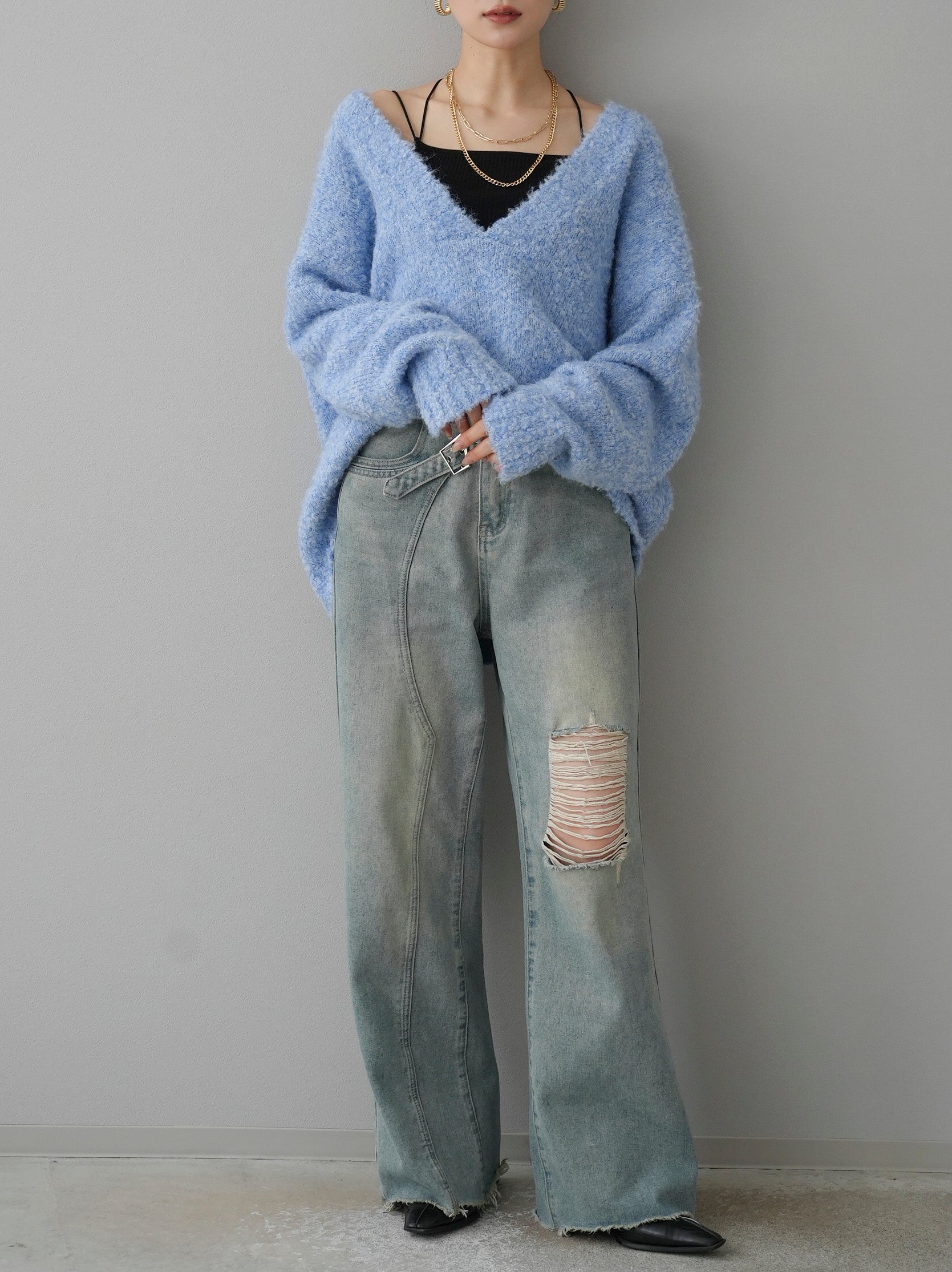 予約]ブークレディープVネックニットプルオーバー/ライトブルー – Lumier