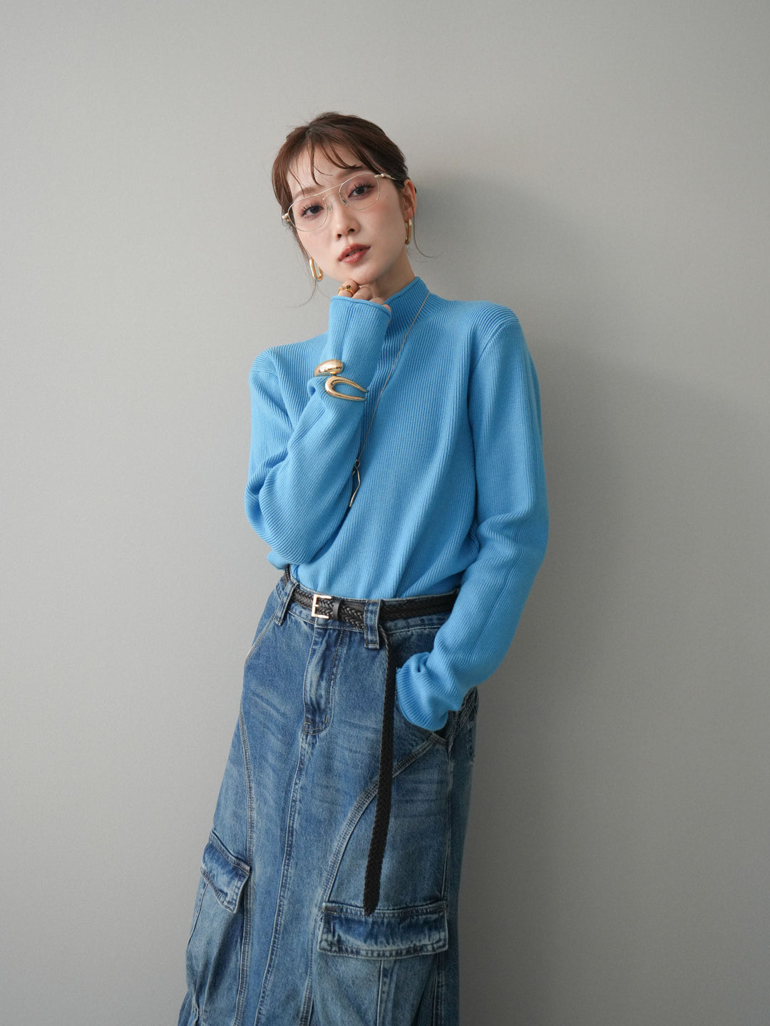 [予約]ボトルネック裾カールリブニットトップス/blue