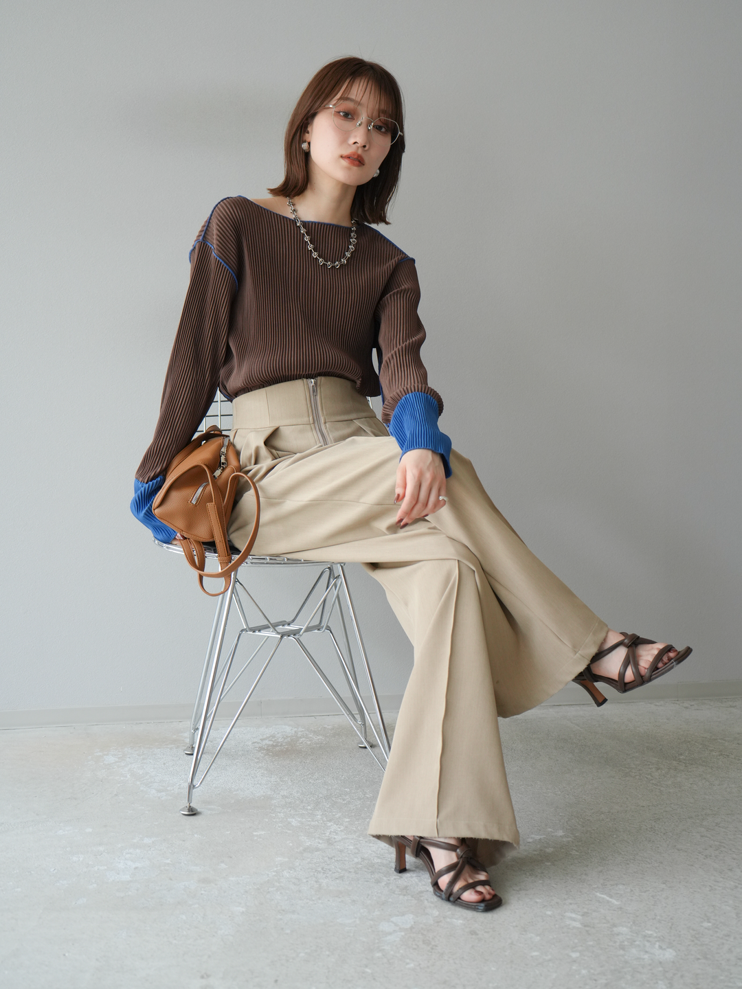 [予約]バイカラープリーツトップス/ブラウン