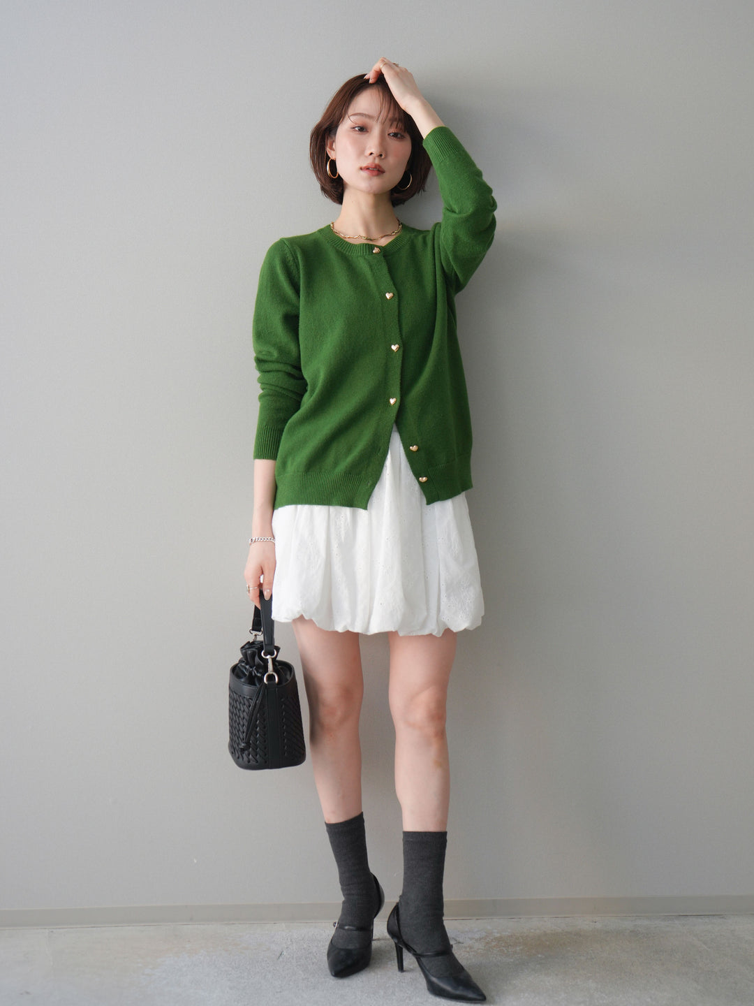 [SET]ハートボタンニットカーディガン+コットンライクレースバルーンミニスカート(2set)