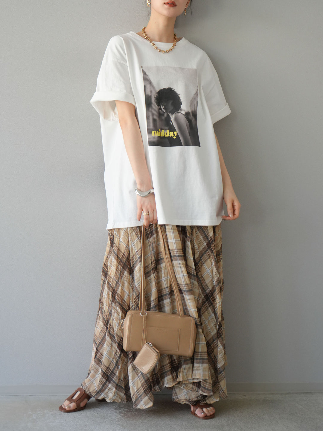 [SET]ネオンロゴフォトプリントBIG Tシャツ+シアーチェックアシンメトリーワッシャースカート(2set)