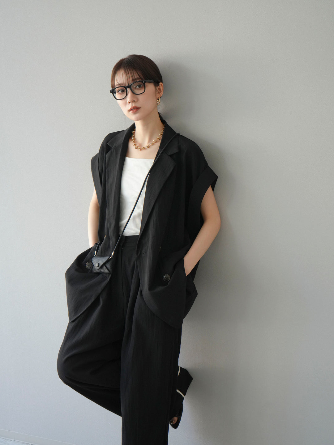 [套裝] 亞麻風格無袖雙背心 + 雙肩帶剪裁羅紋胸罩吊帶背心（2 件套）