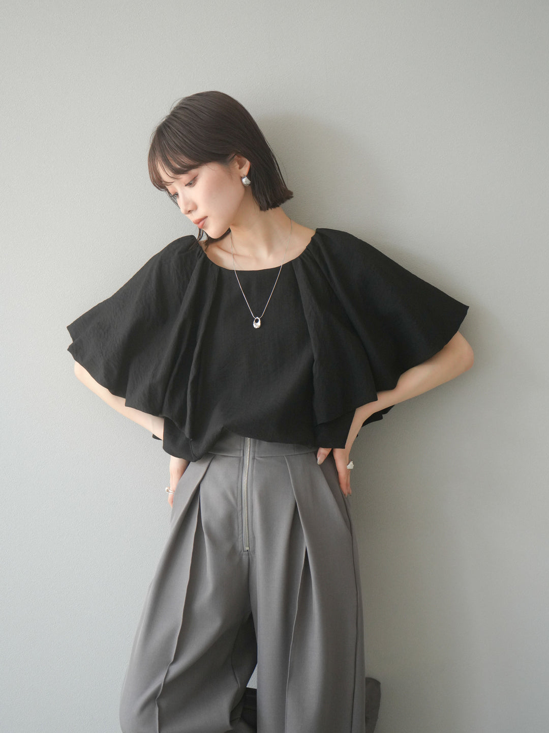 [予約]バルーンスリーブタックデザインブラウス/ブラック
