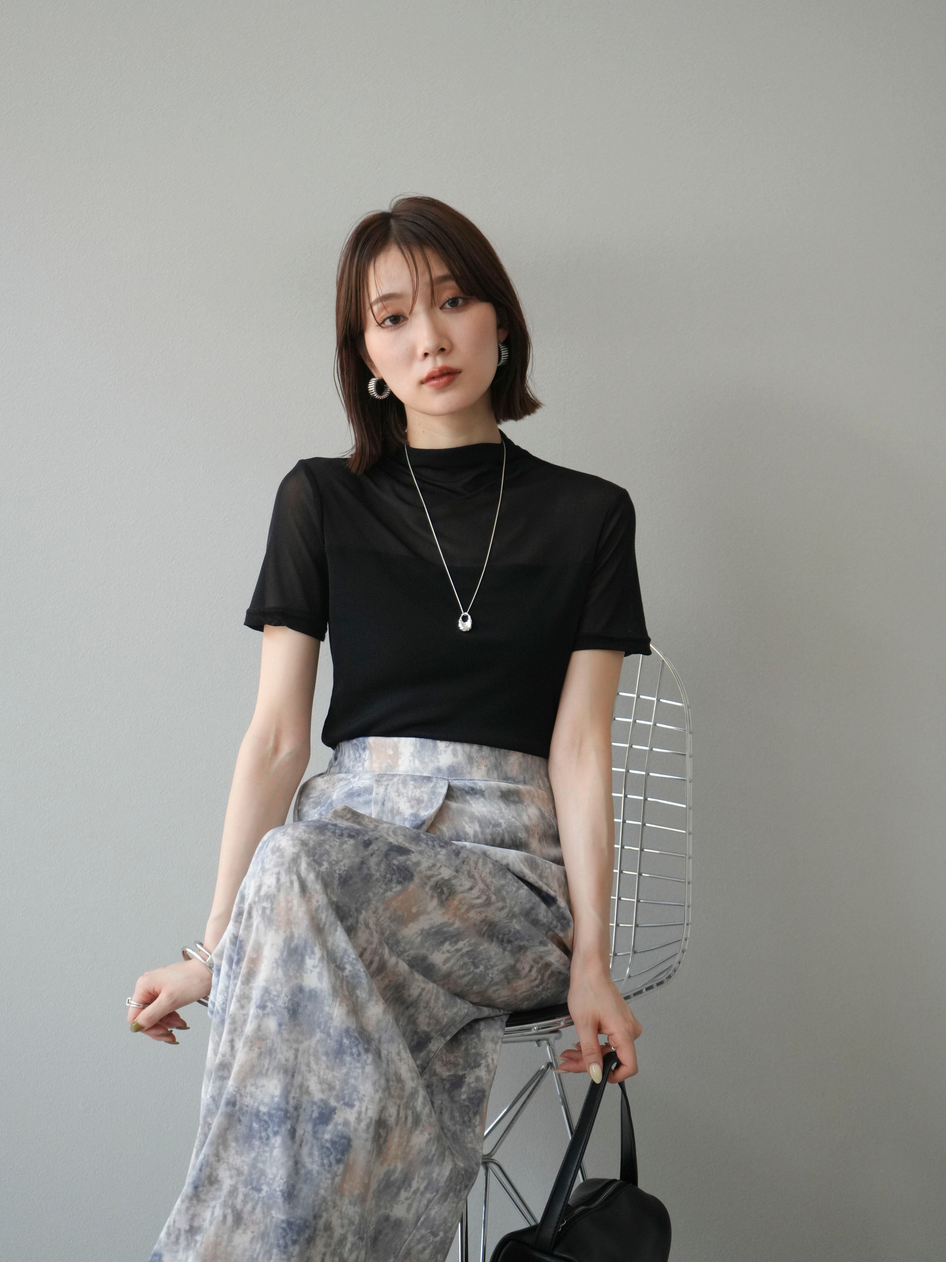 予約]シアー切替ハーフスリーブトップス/ブラック – Lumier