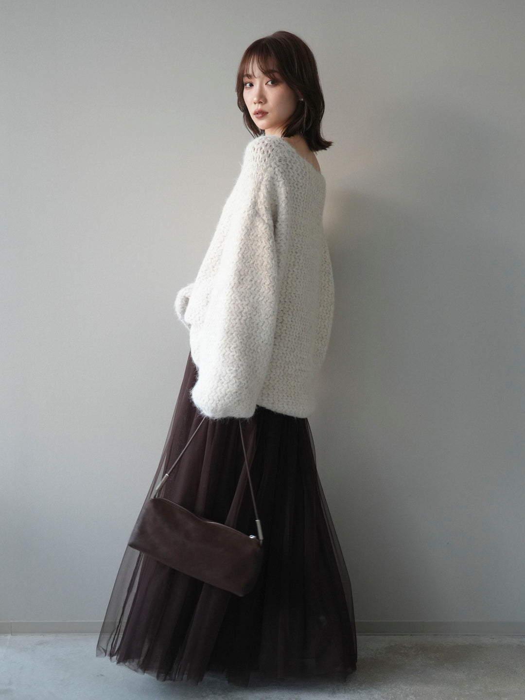 [SET]ウールタッチラメミックスヤーンVネックニットプルオーバー+チュールボリュームスカート(2set)