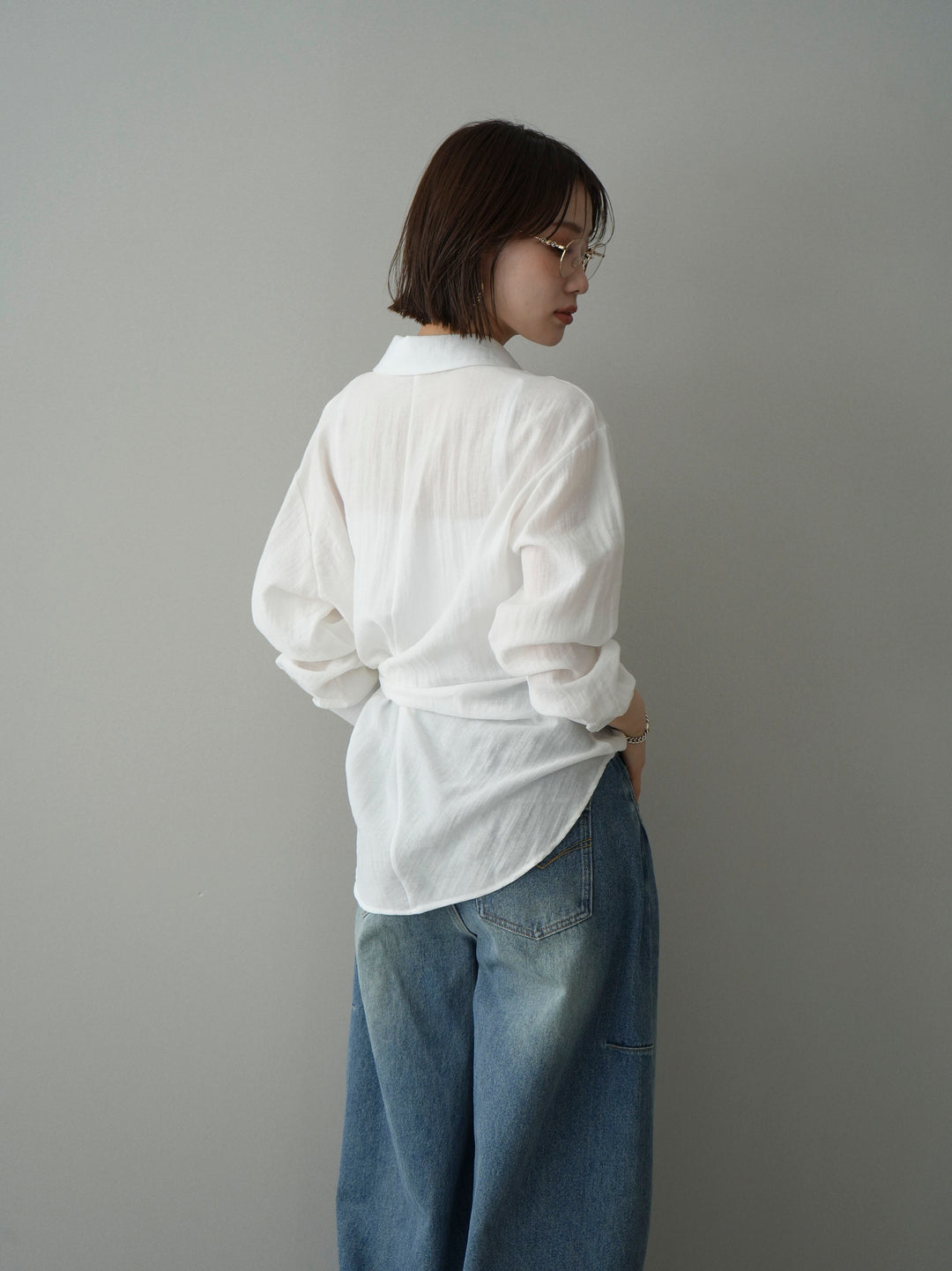[予約]フロントアシンメトリーブラウス/white
