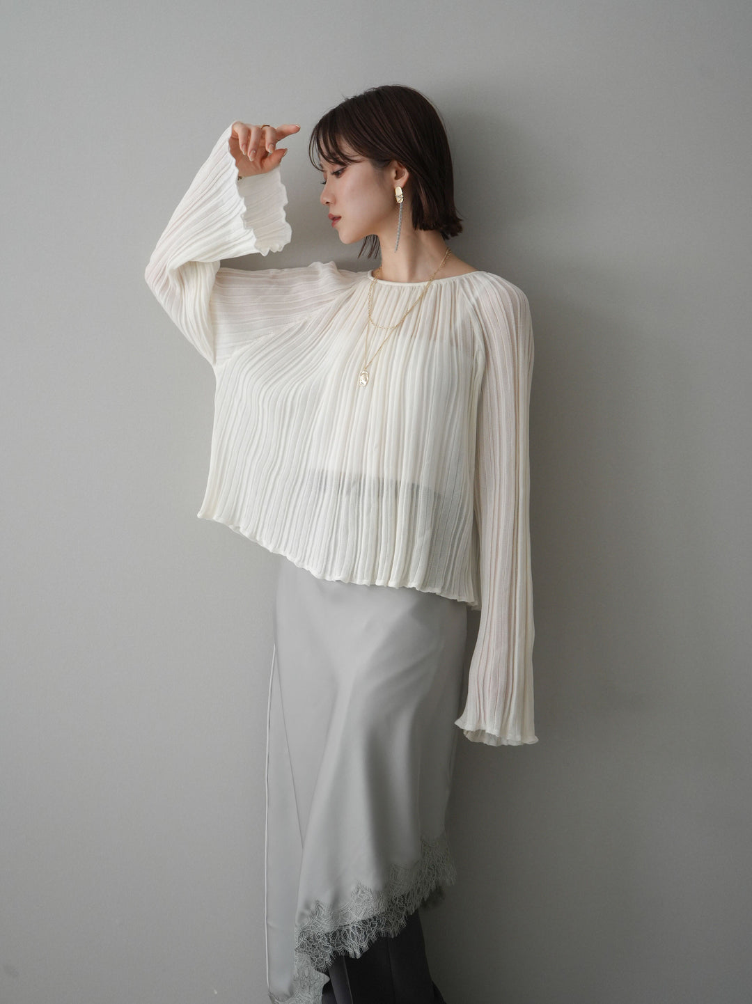 [SET]プリーツシアーフレアスリーブニットトップス+選べるアクセセット(2set)