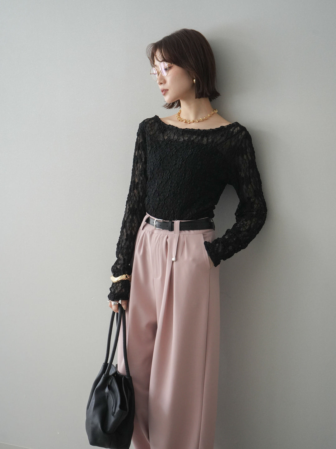 [予約]サイドギャザーレーストップス/black