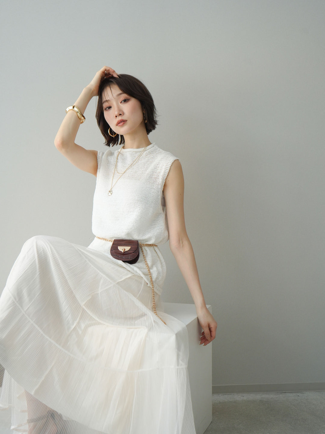 [予約]ノースリーブリネンタッチシアーニットプルオーバー/white