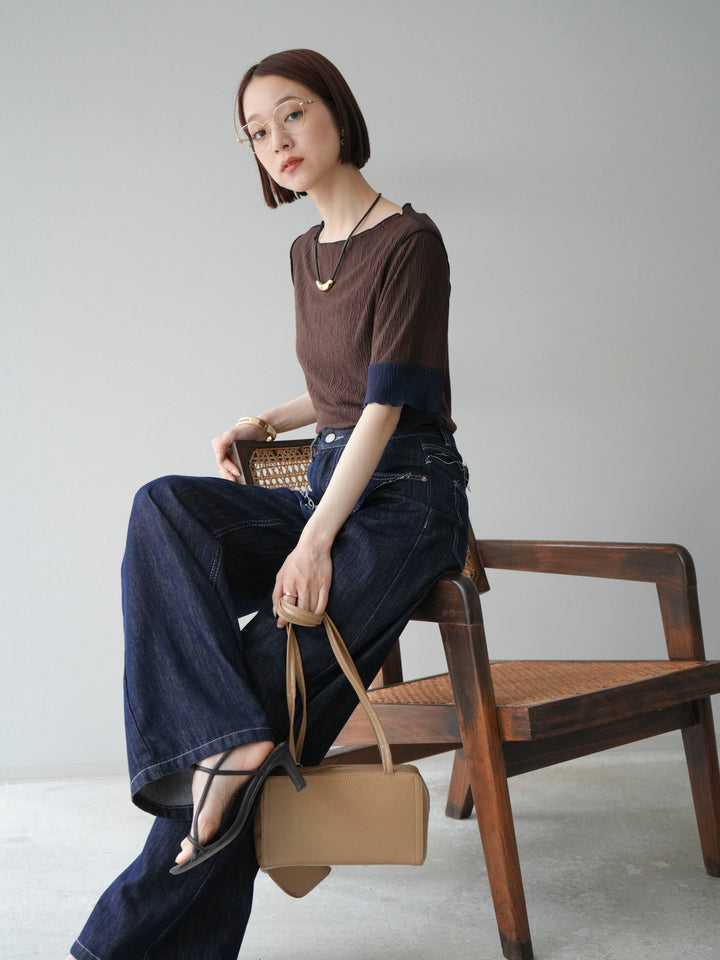 [SET] 百褶同色船領套頭衫 + 臀部設計牛仔褲（2 件組）