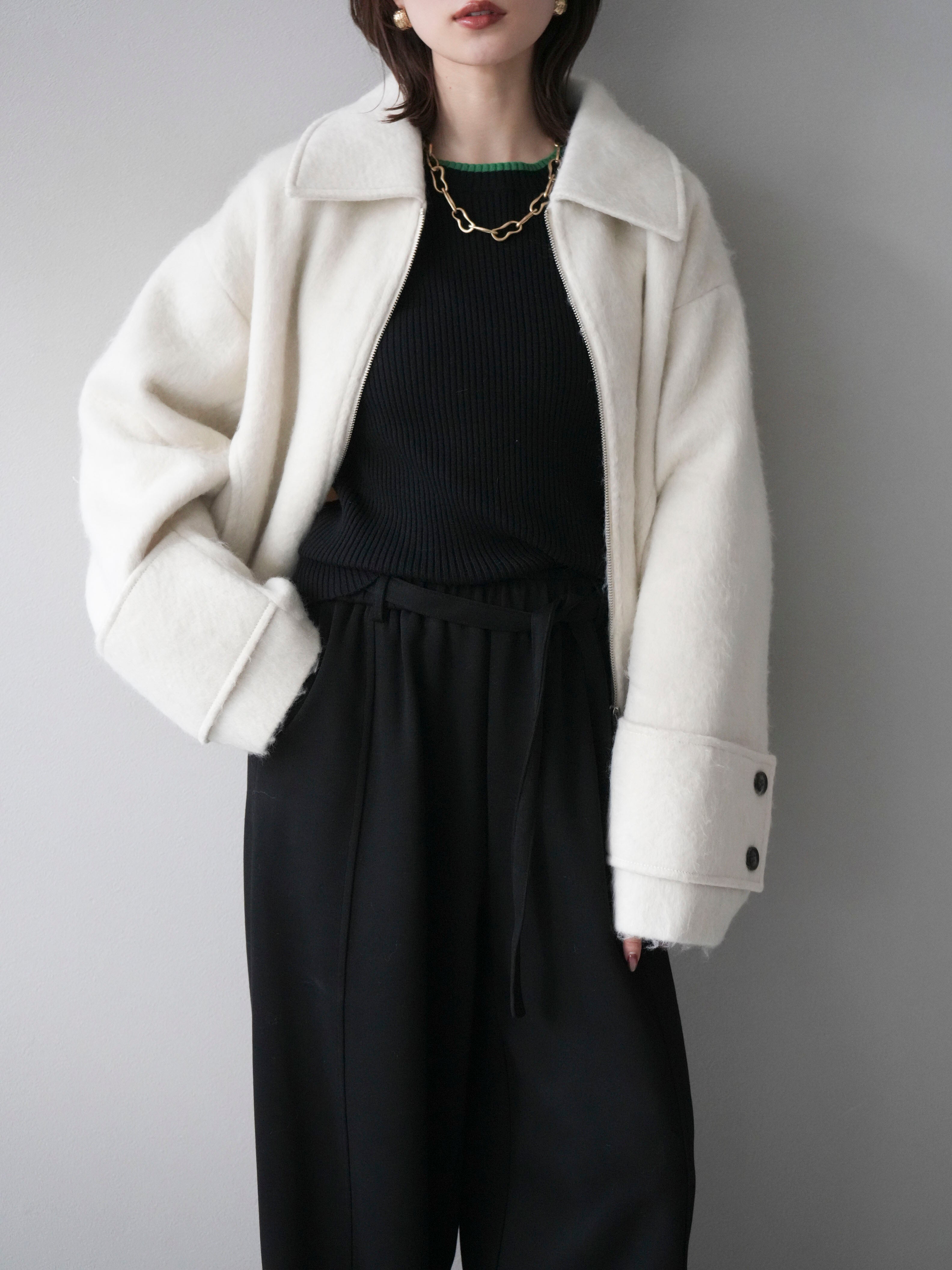 袖ビックループシャギージップブルゾン　アイボリー　lumier リュミエ 予約]袖ビックループシャギージップブルゾン/ivory – Lumier