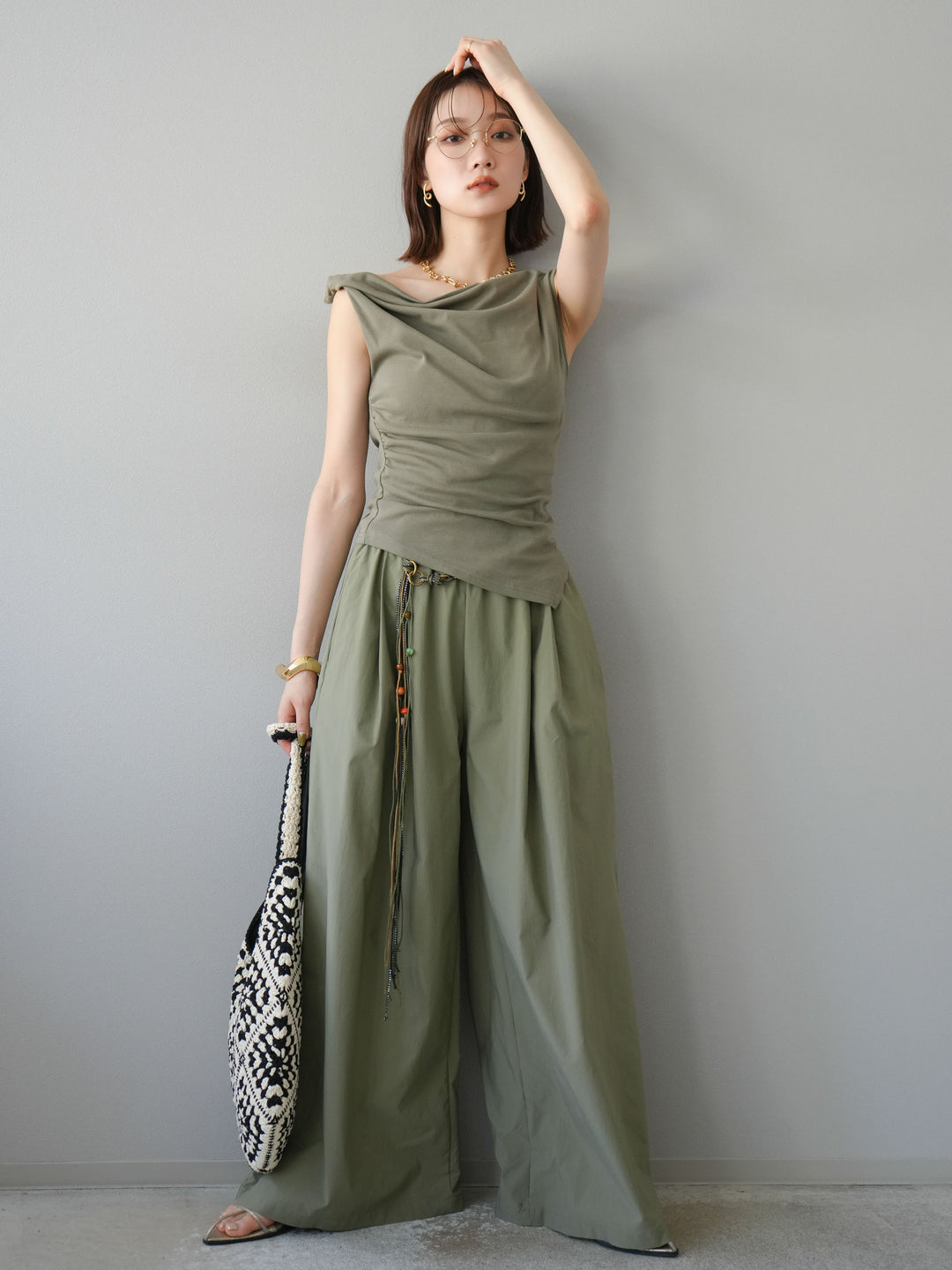 [SET]タックデザイントップス＆ビーズベルト付きパンツSET UP(2set)