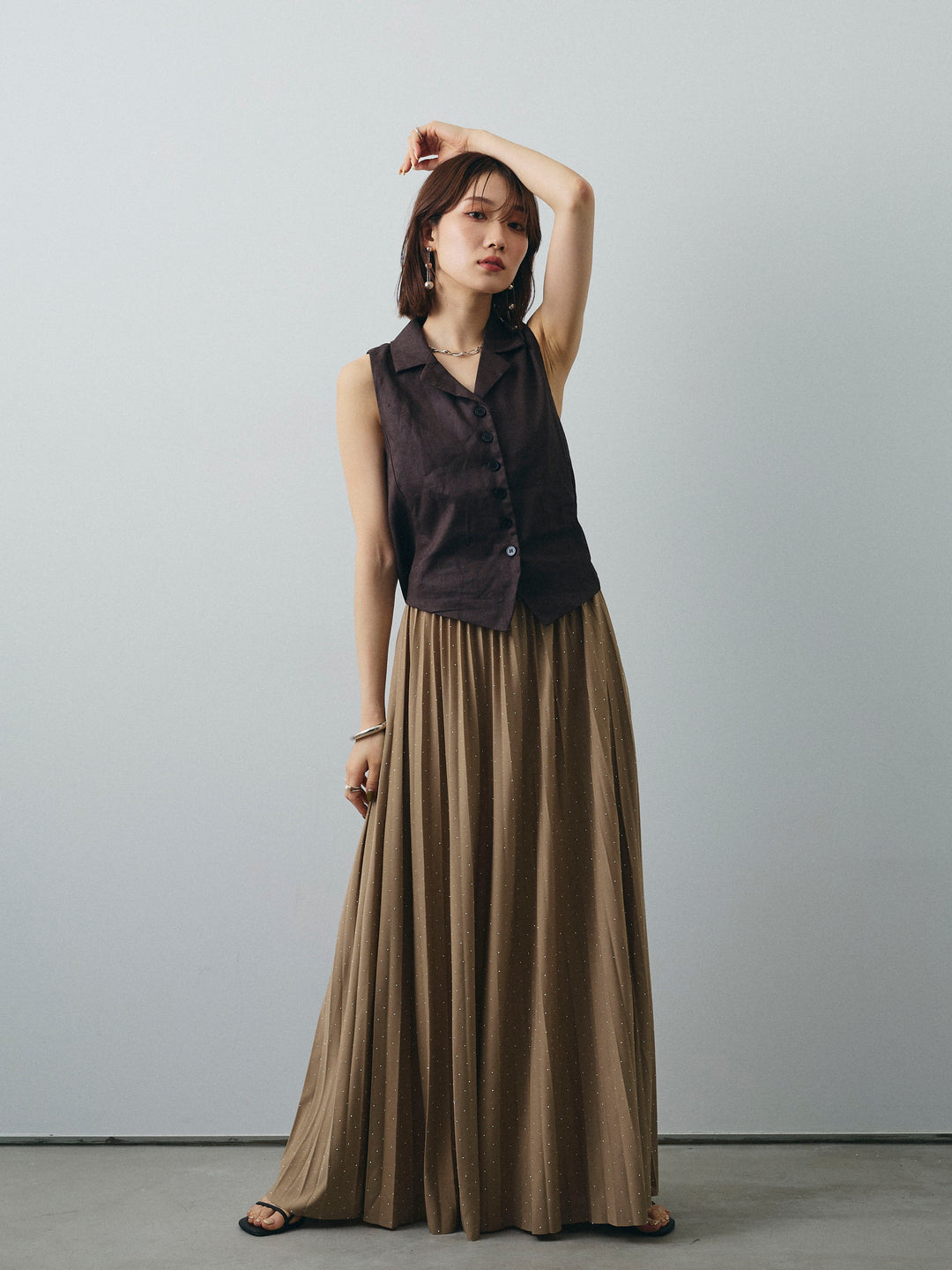 [SET]リネンライクテーラードジレ+ラインストーンプリーツスカート(2set)