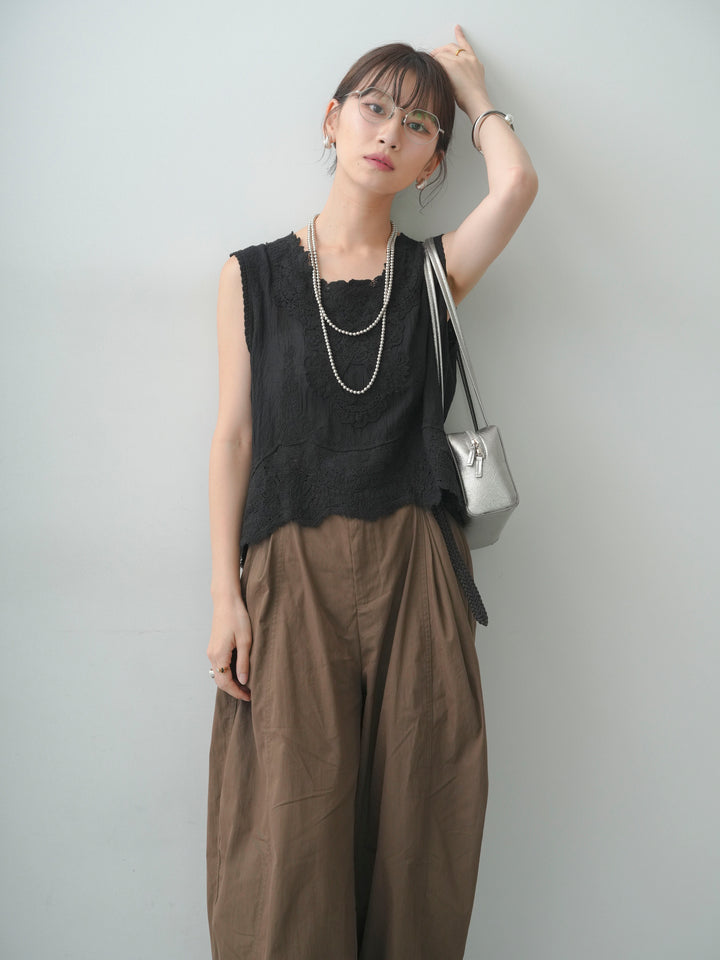 [SET]アンティークレースノースリトップス+タックバックヘムギャザーライトパンツ(2set)