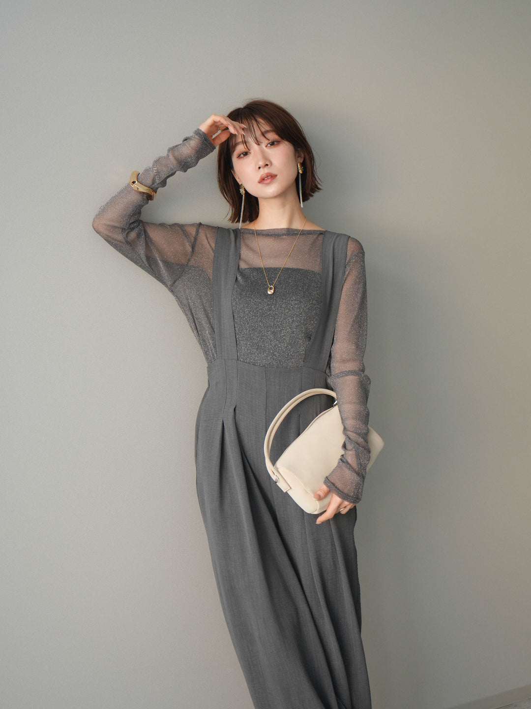 [予約]シボ加工ハイウエストタックサロペット/charcoal